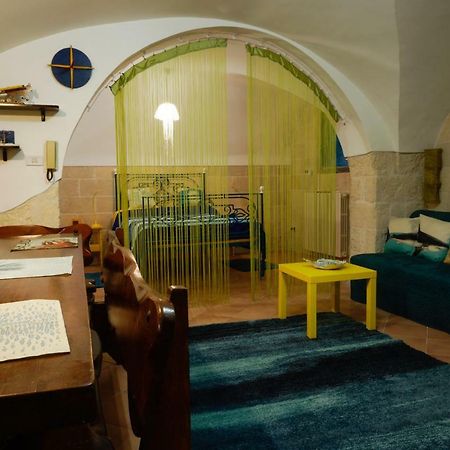 Il Sottomarino Apartment Bari Exterior photo